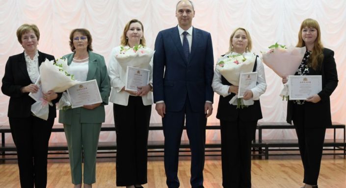 Фельдшер из Каменска-Уральского спас сотни жизней и получил награду