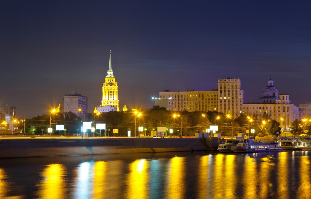 Многолетний температурный рекорд побили в Свердловской области -
