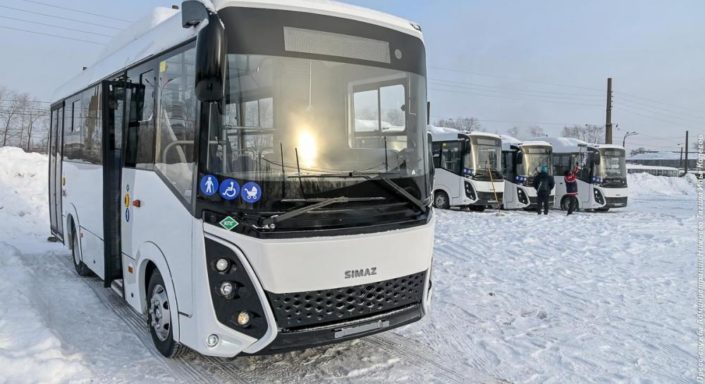 автобус транспорт