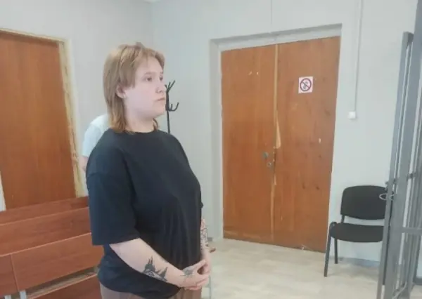 В Каменске-Уральском продавец получила штраф за торговлю контрафактом на 2,8 млн рублей В Каменске-Уральском продавец получила штраф за торговлю контрафактом на 2,8 млн рублей
