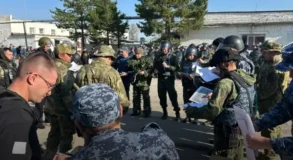 Под Каменском-Уральским более 200 силовиков отработали поиск и задержание условных беглецов