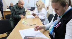 Полпред УрФО Артем Жога проголосовал в военном госпитале Екатеринбурга